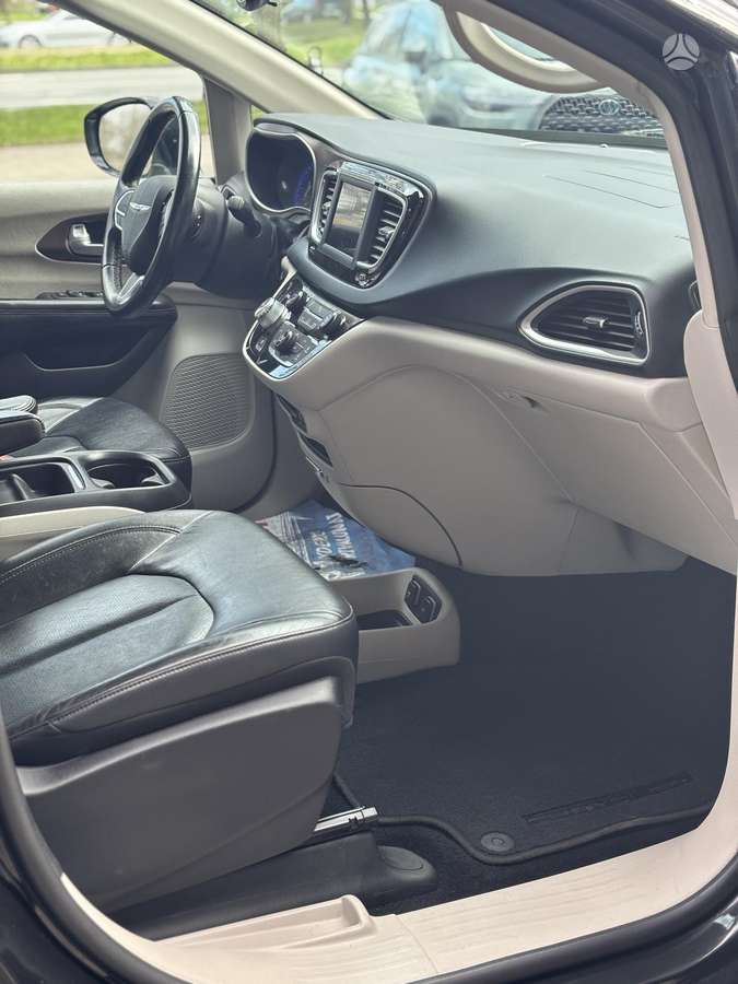 Chrysler Pacifica, 3.6 l., mpv / minivan
