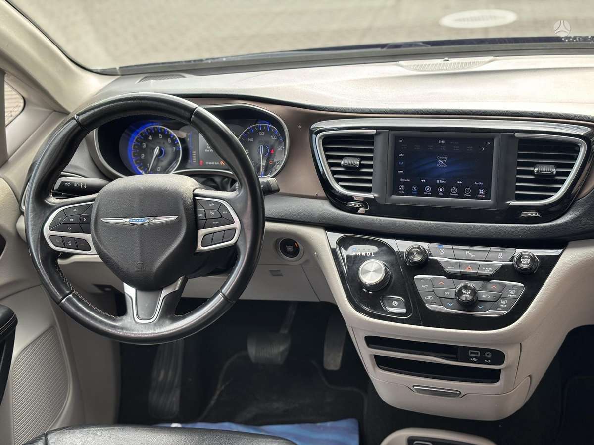 Chrysler Pacifica, 3.6 l., Минивэн