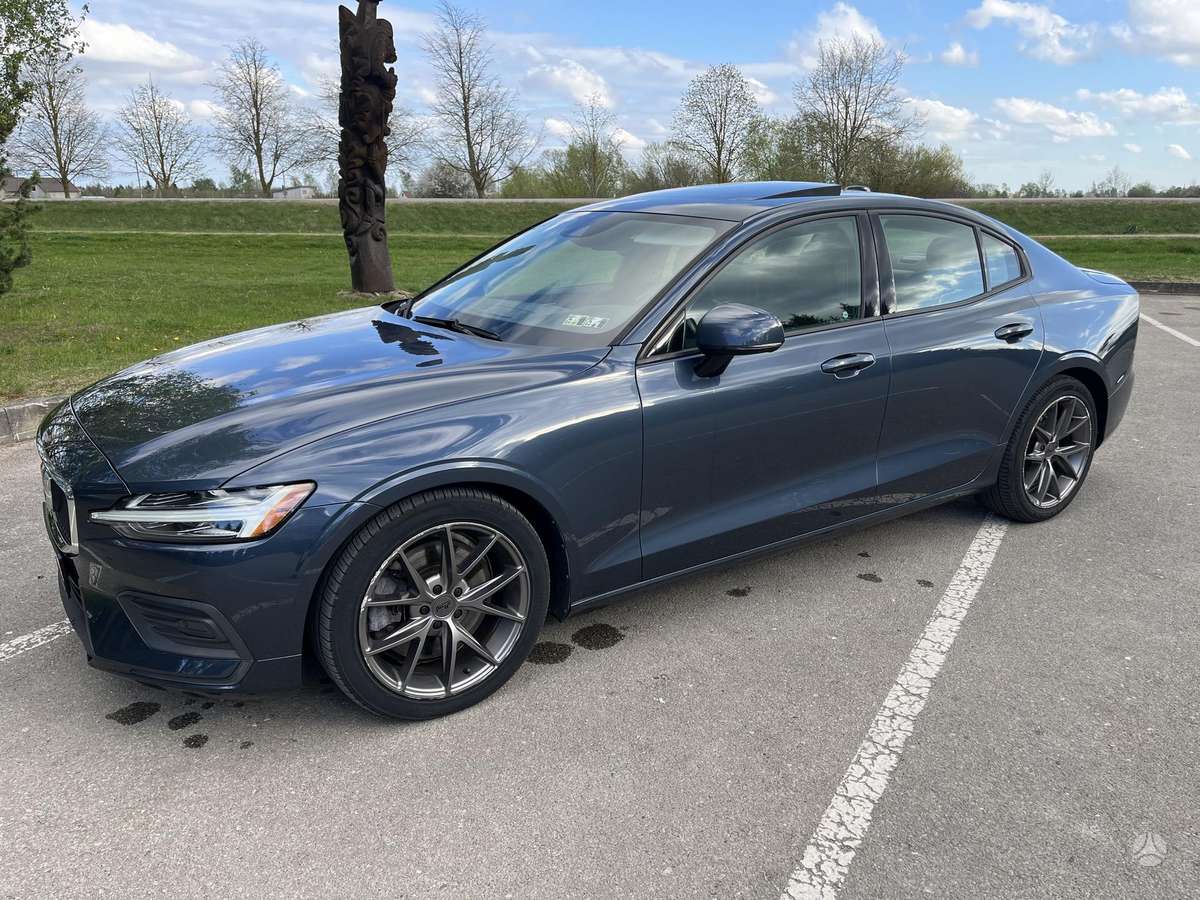 Volvo S60, 2.0 l., Седан
