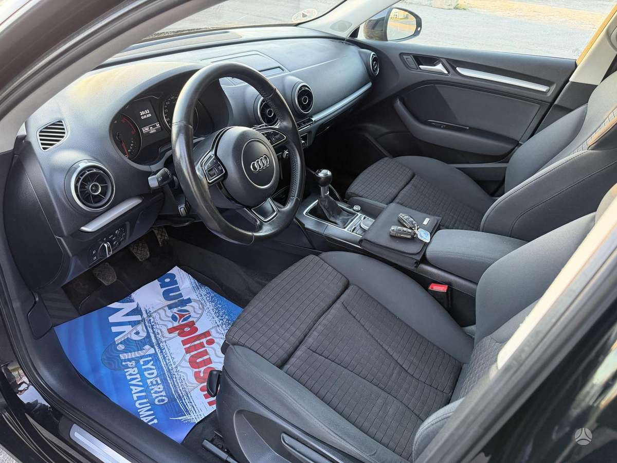 Audi A3, 1.6 l., hečbekas