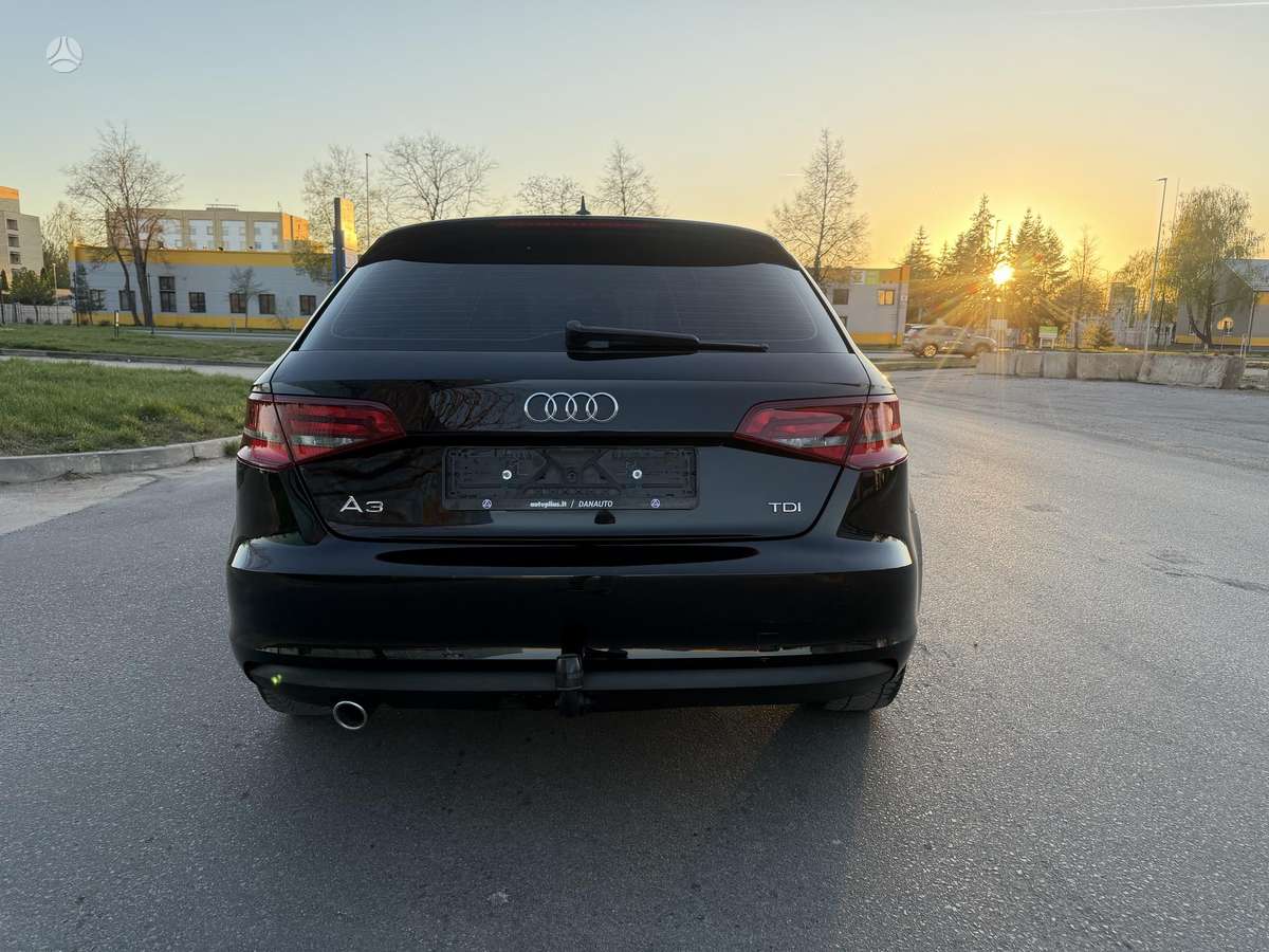 Audi A3, 1.6 l., hečbekas