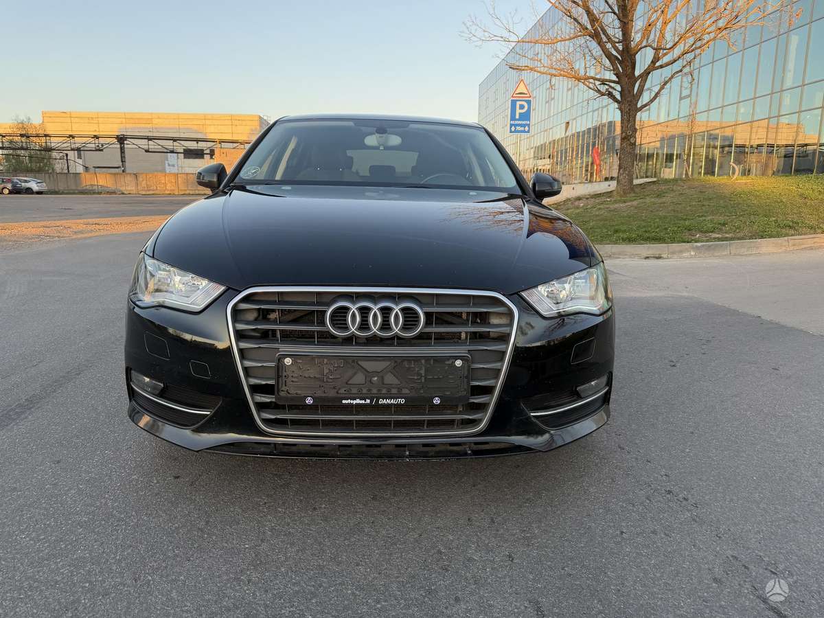 Audi A3, 1.6 l., hečbekas