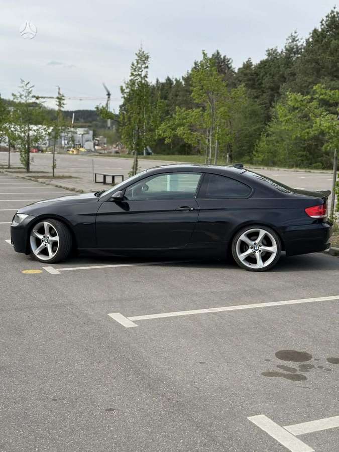 BMW 320, 2.0 l., Купе (coupe)