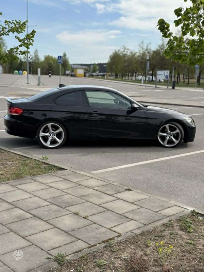 BMW 320, 2.0 l., coupe