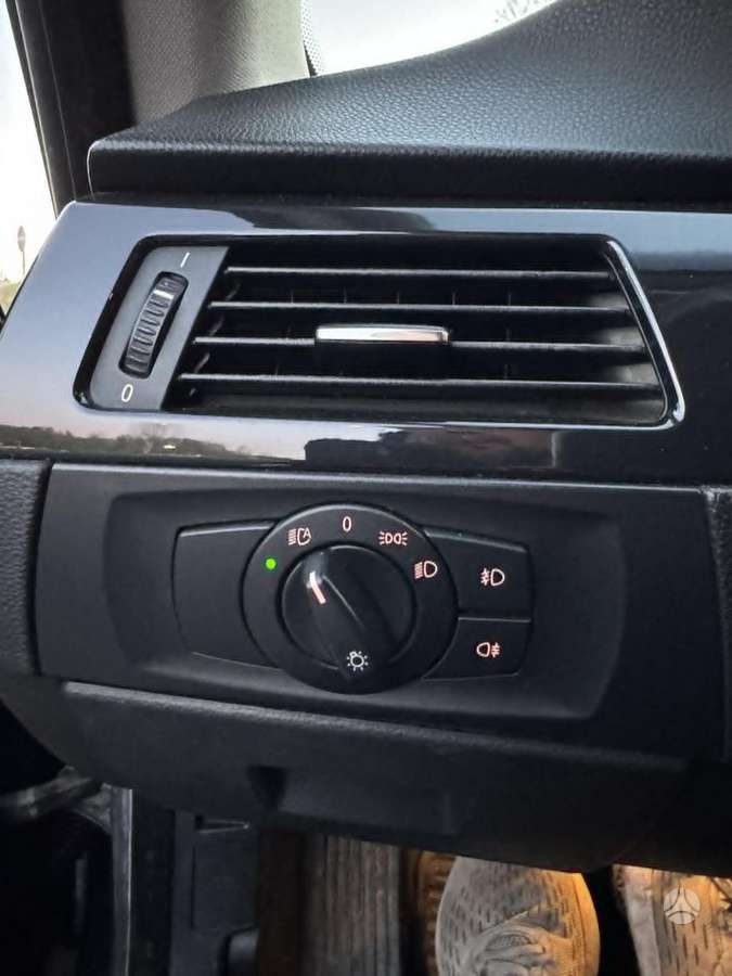 BMW 320, 2.0 l., coupe