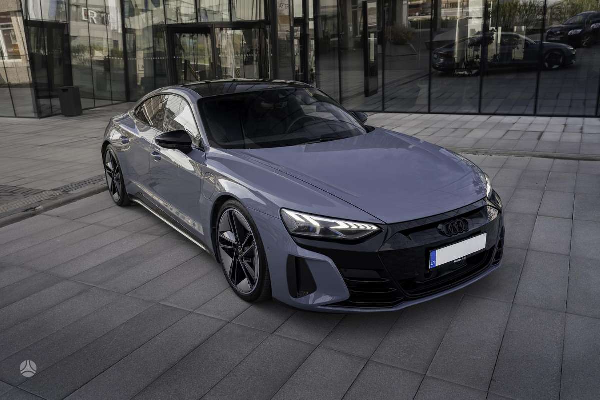 Audi e-tron GT, kupė (coupe)