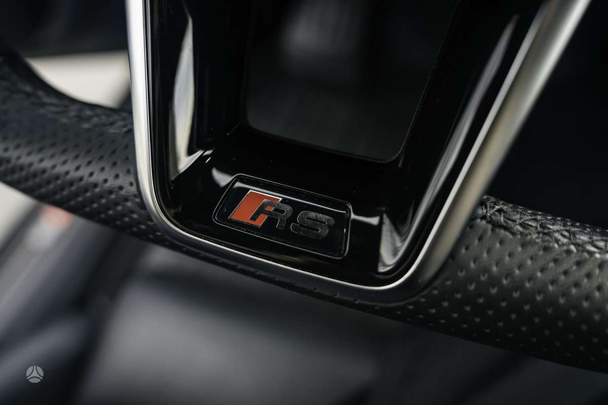 Audi e-tron GT, Купе (coupe)