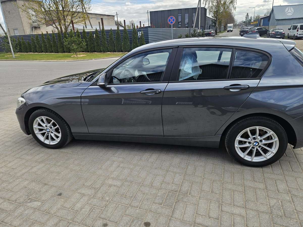 BMW 116, 1.5 l., hatchback