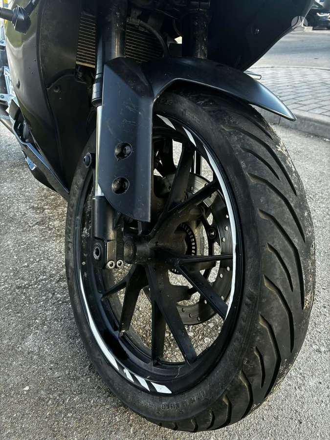 Yamaha YZF 125cc, street / klasikiniai