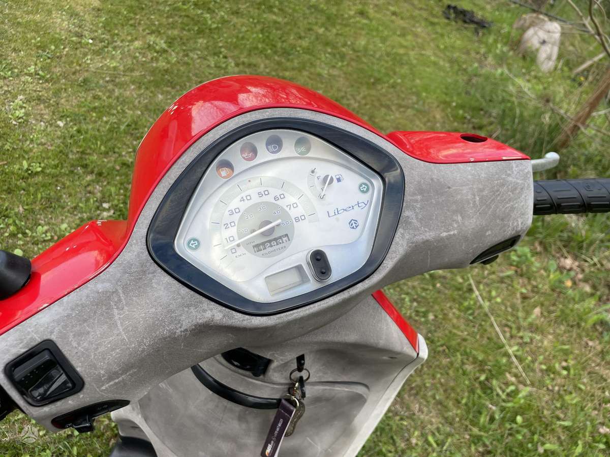 Piaggio Liberty 49cc, мотороллеры / мопеды