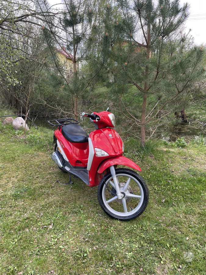 Piaggio Liberty 49cc, мотороллеры / мопеды