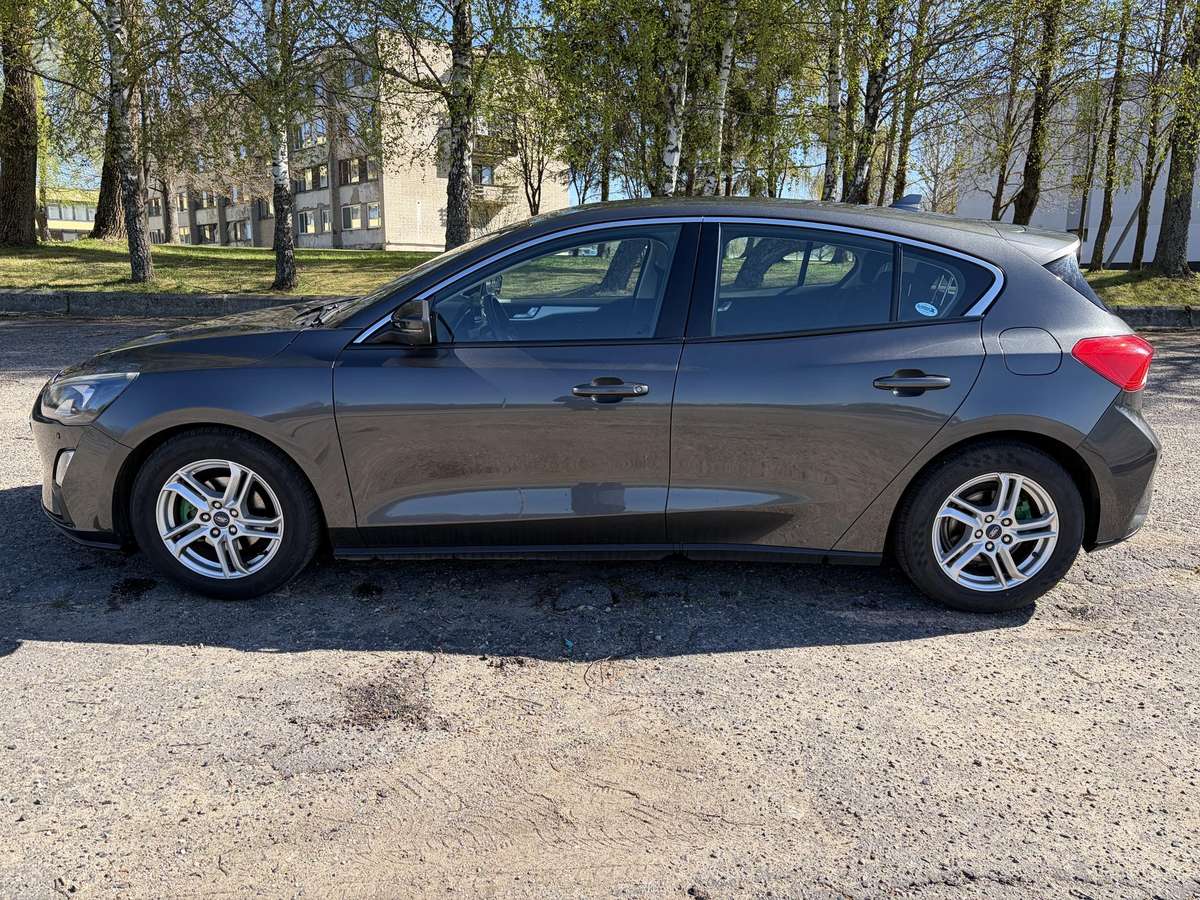 Ford Focus, 1.0 l., Хэтчбек