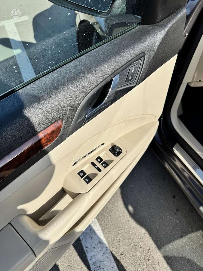 Skoda Superb, 1.8 l., sedanas