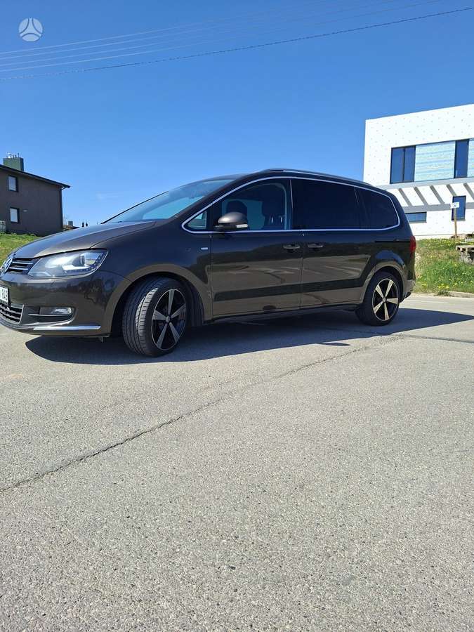 Volkswagen Sharan, 2.0 l., Минивэн