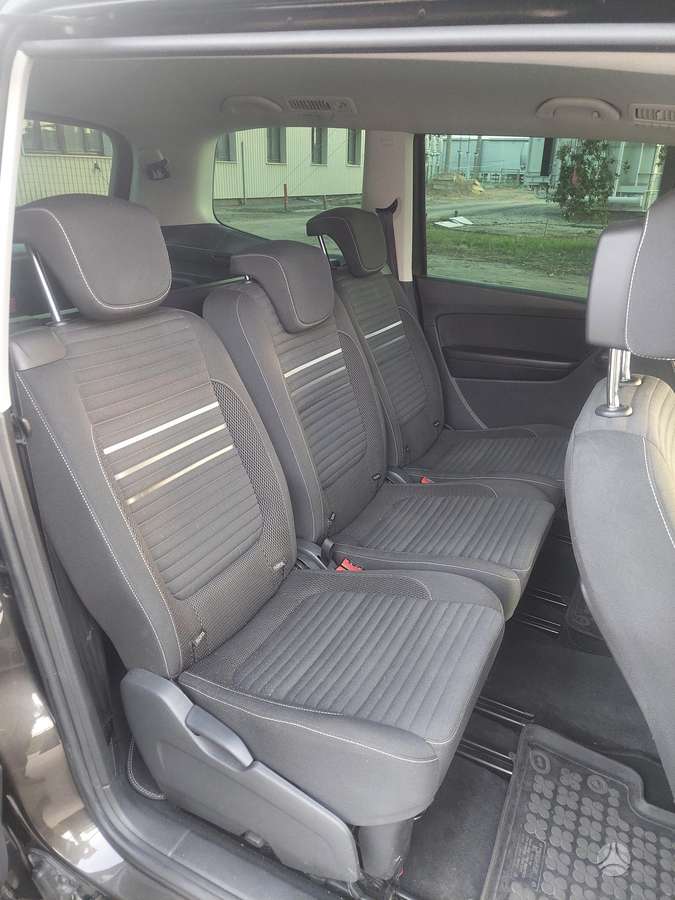 Volkswagen Sharan, 2.0 l., Минивэн