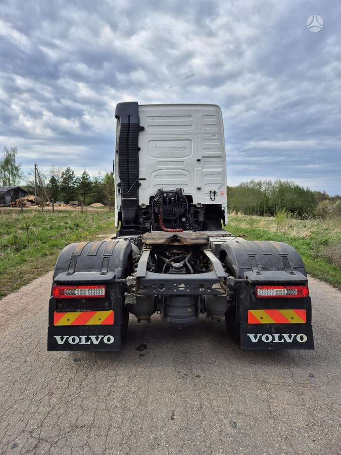 Volvo FH13, single sleeper
