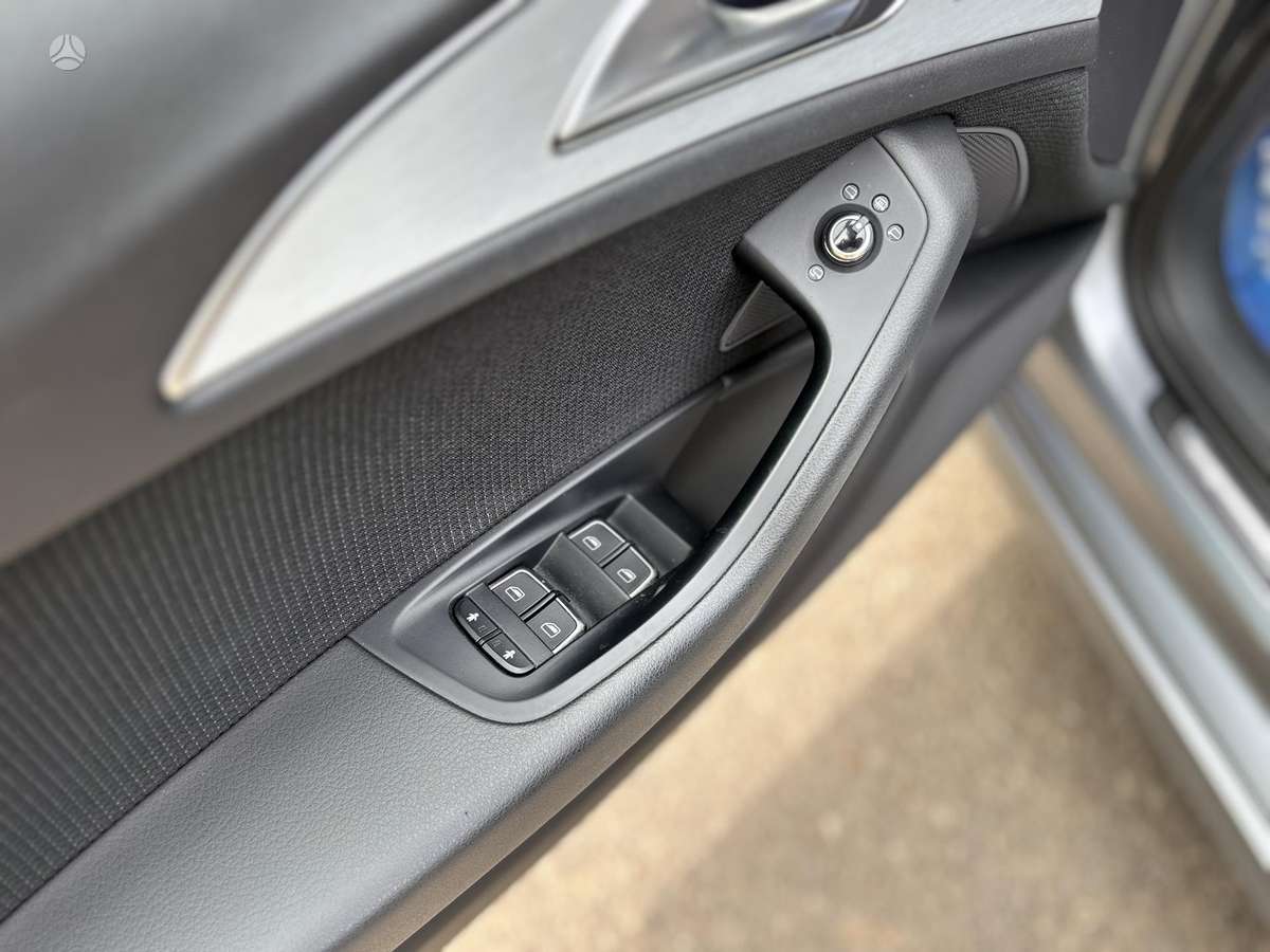 Audi A6, 2.0 l., sedans