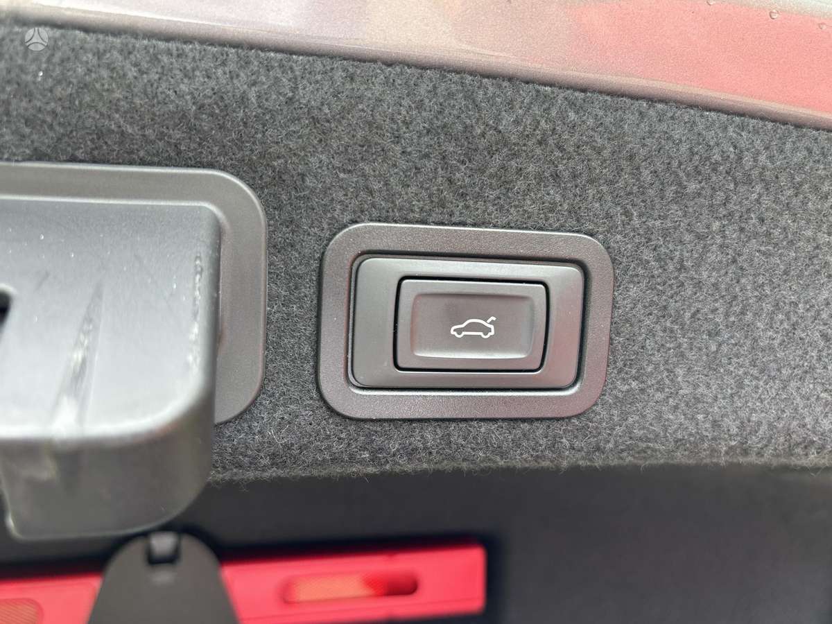 Audi A6, 2.0 l., sedans