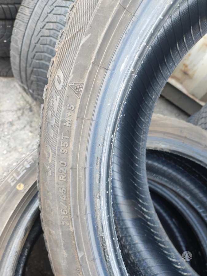Pirelli, всесезонные 215/45 R20