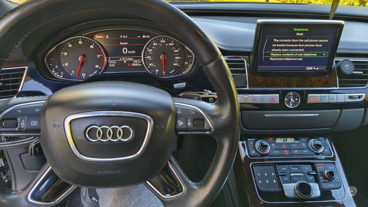 Audi A8 L, 4.0 l., Седан