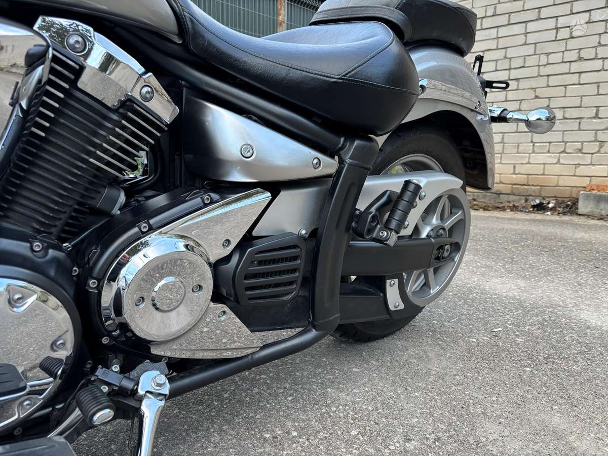 Yamaha V-Star 1300cc, choppers / cruisers / custom