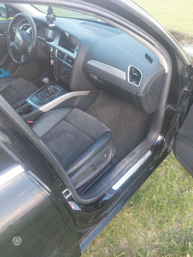 Audi A4, 2.0 l., Универсал
