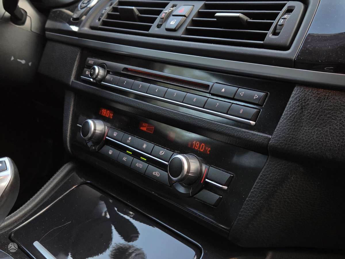 BMW 518, 2.0 l., Универсал