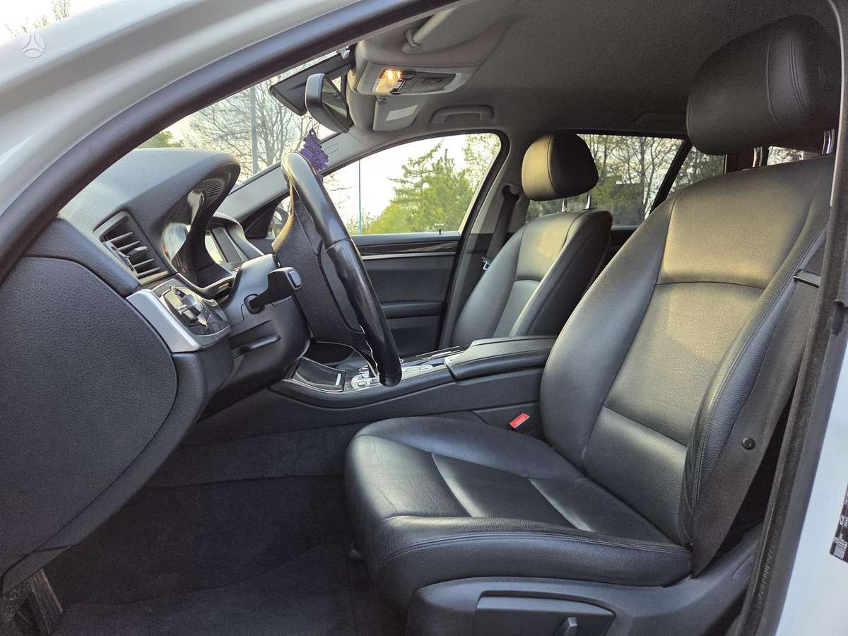 BMW 518, 2.0 l., Универсал