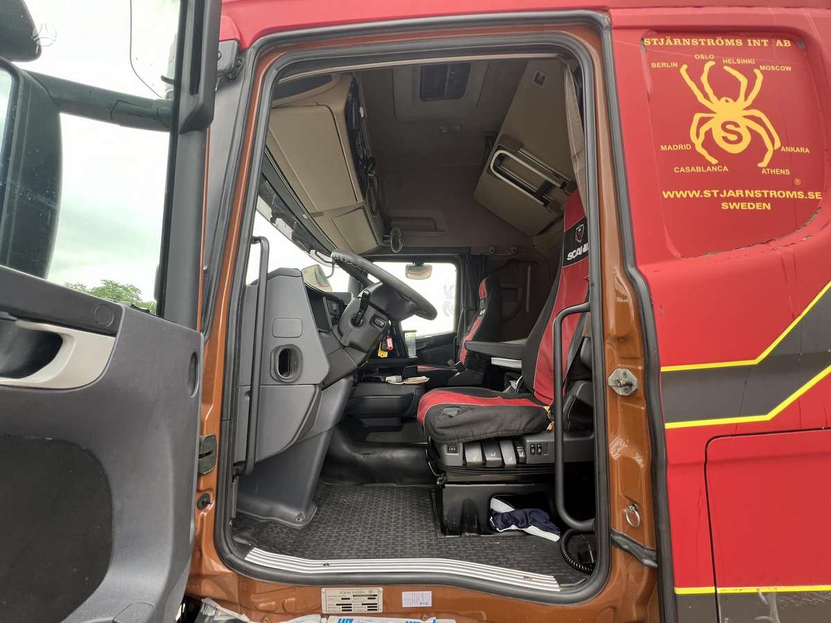 Scania R420, double sleeper