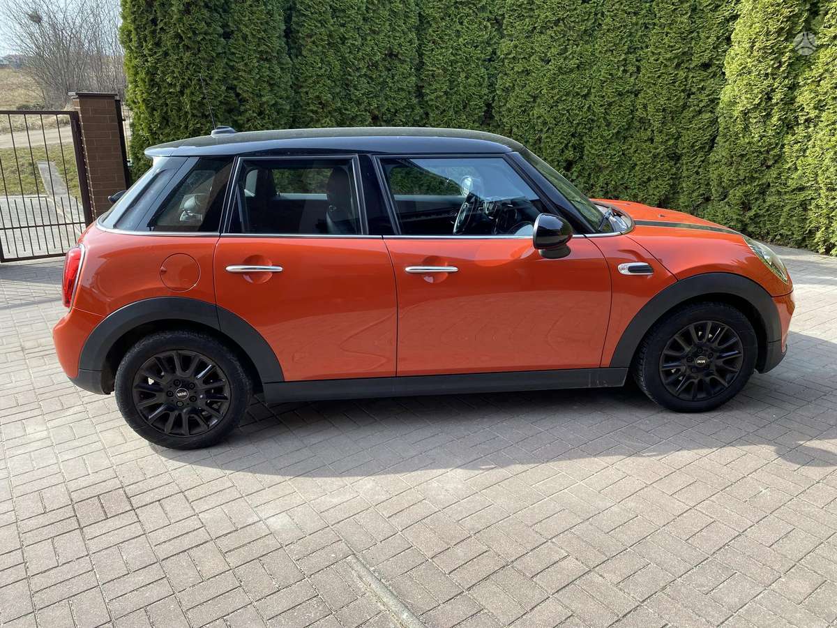 Mini Cooper, 1.5 l., Хэтчбек