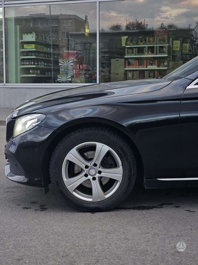 Mercedes-Benz E220, 2.0 l., universalas