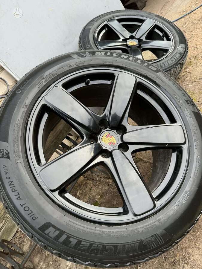 Porsche, light alloy, R19