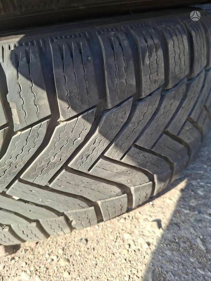 Michelin, всесезонные 215/60 R16