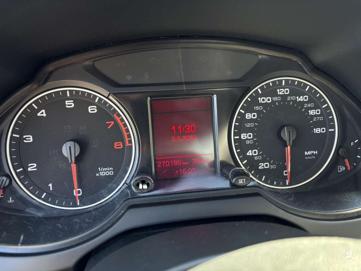 Audi Q5, 2.0 l., off-road / crossover