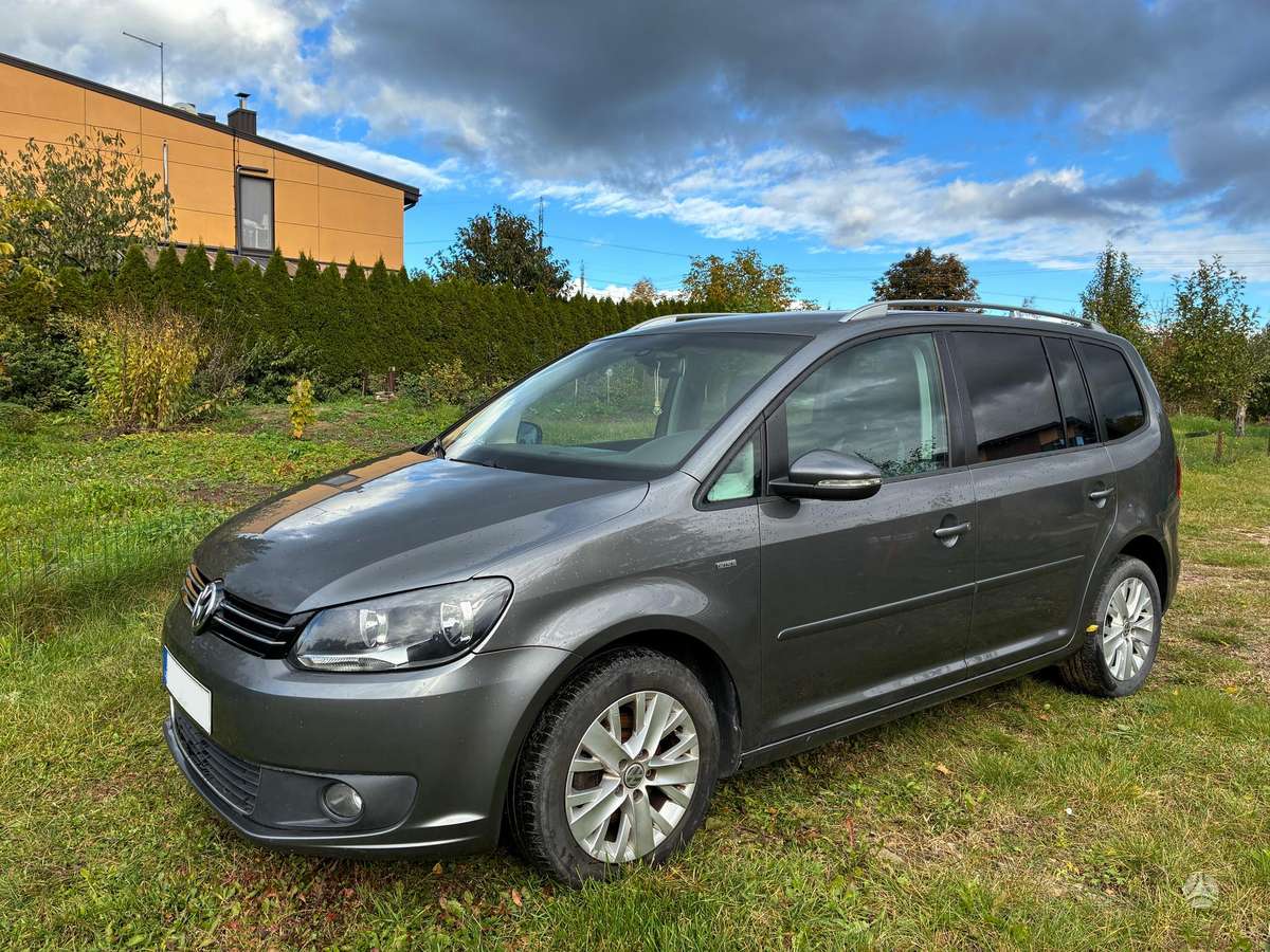 Volkswagen Touran - 2