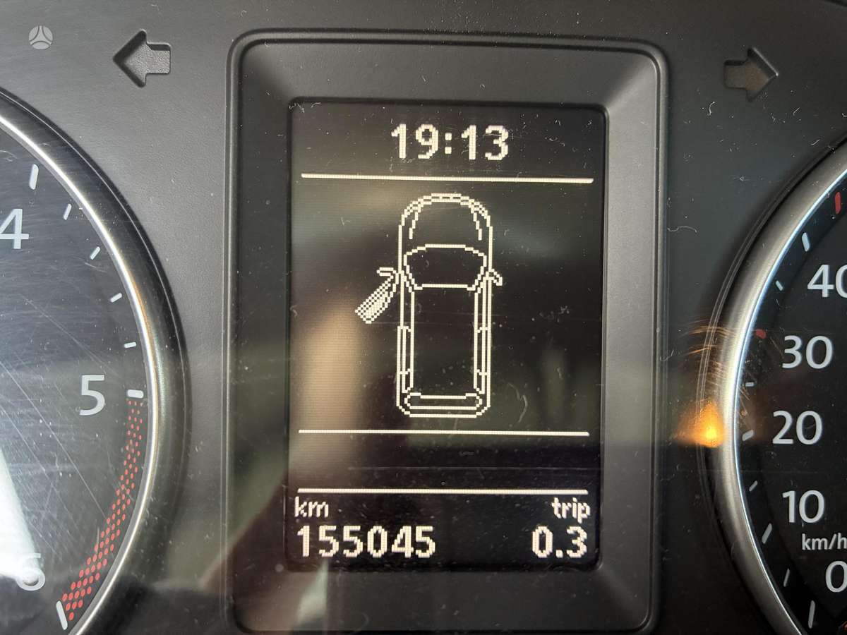 Volkswagen Touran - 7