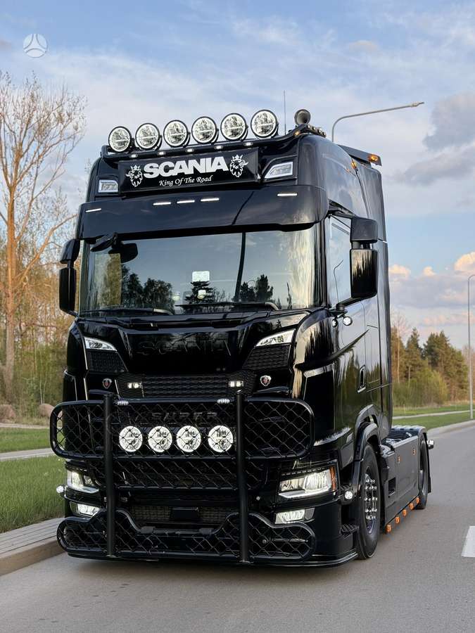 Scania 500S, double sleeper