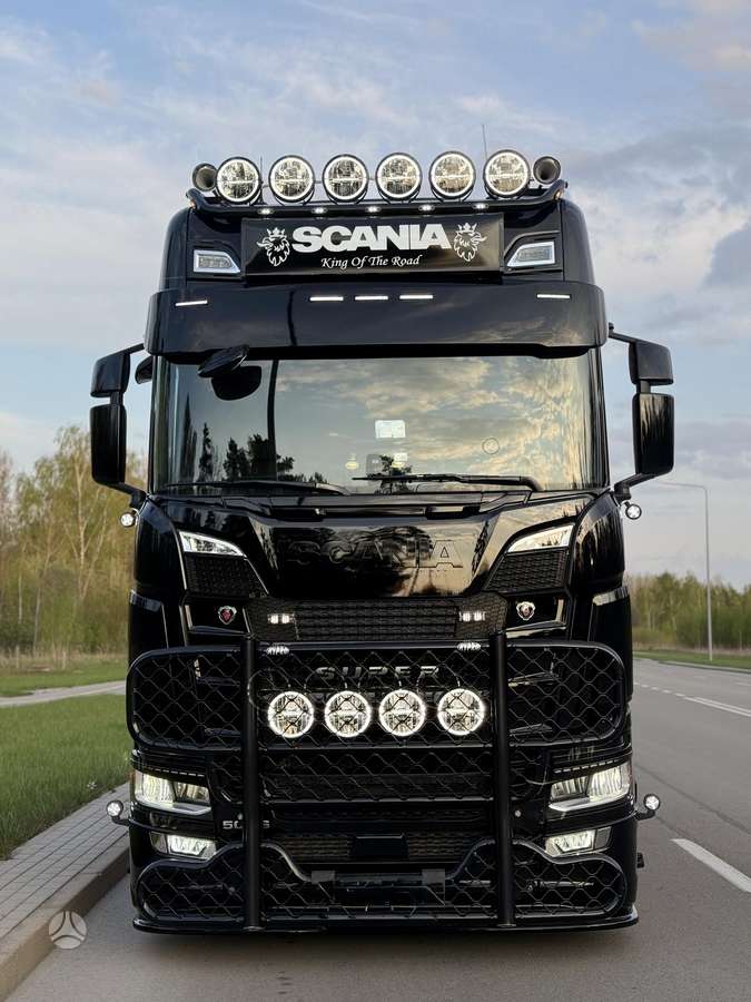 Scania 500S, double sleeper