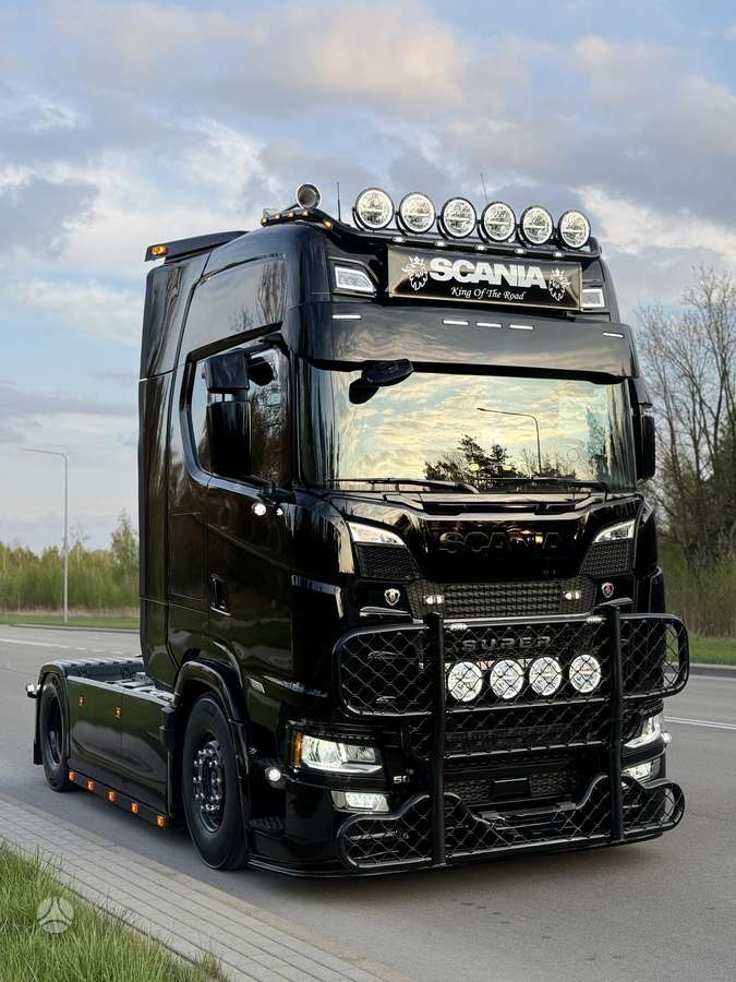Scania 500S, double sleeper