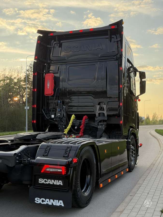 Scania 500S, double sleeper
