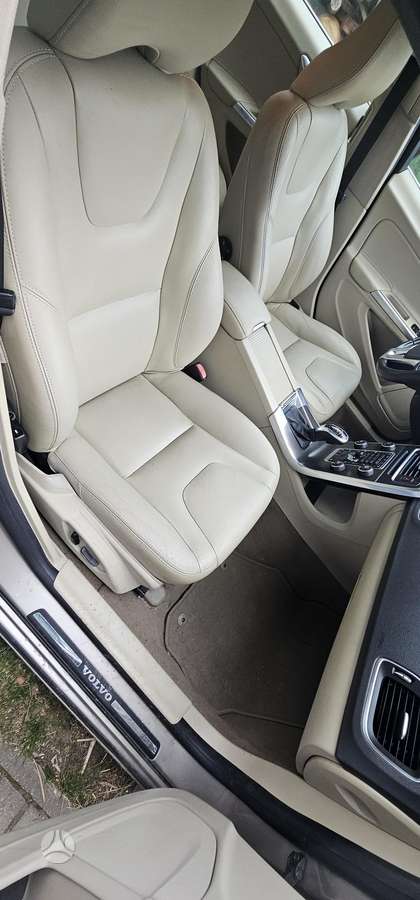 Volvo S60, 2.0 l., Седан