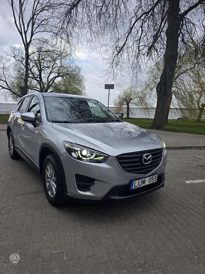 Mazda CX-5, 2.2 l., off-road / crossover