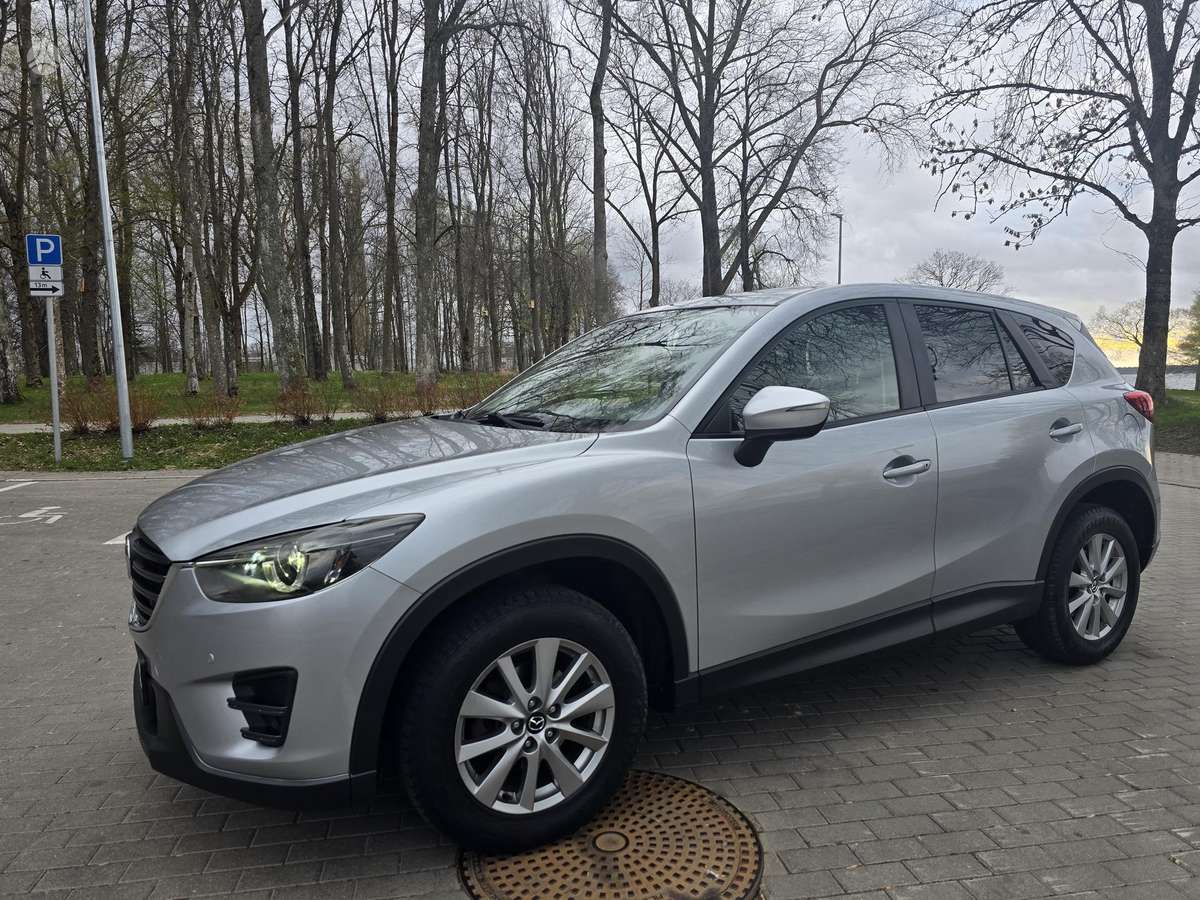 Mazda CX-5, 2.2 l., off-road / crossover