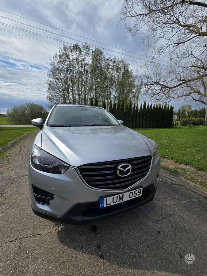Mazda CX-5, 2.2 l., off-road / crossover