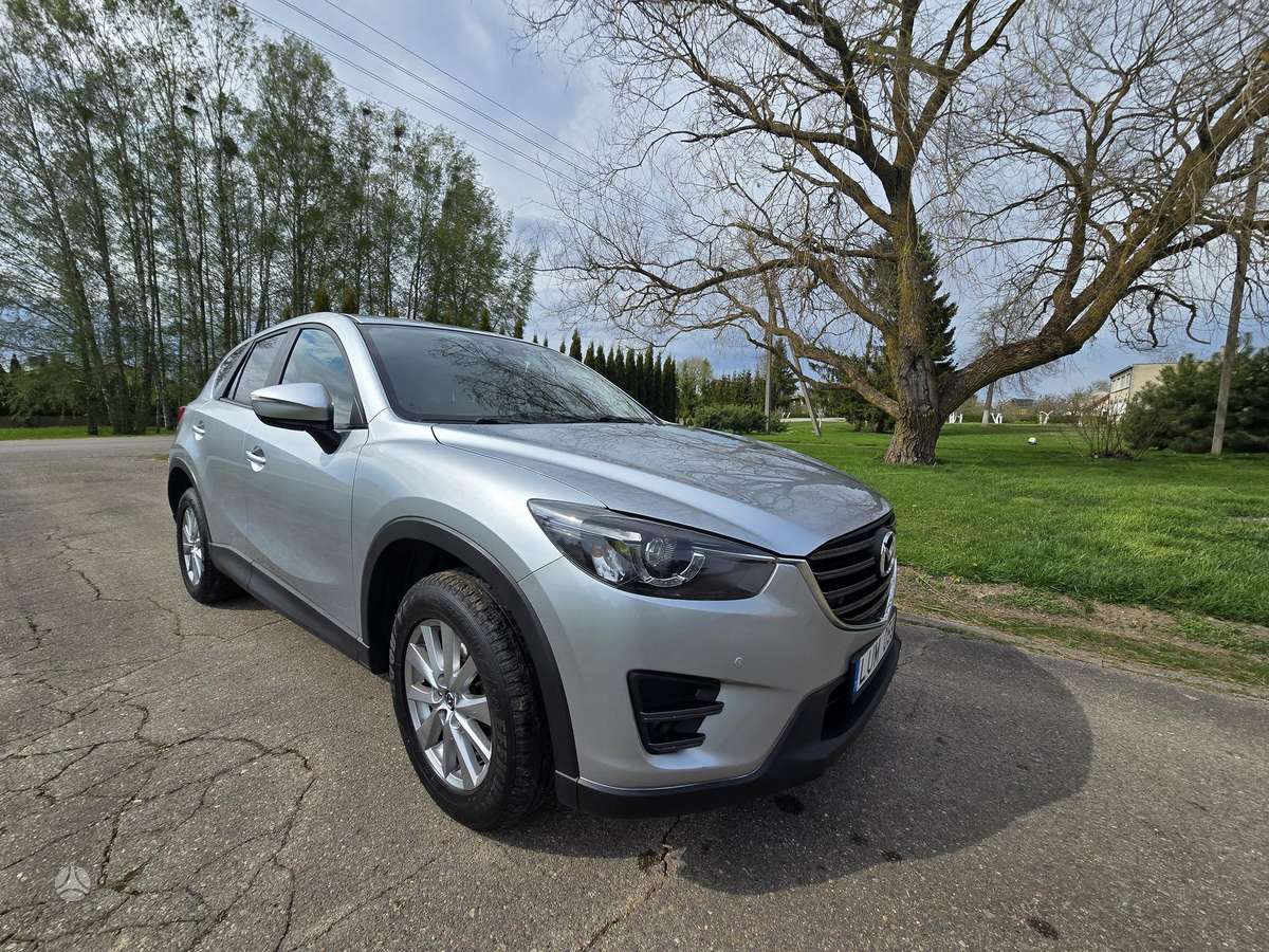 Mazda CX-5, 2.2 l., off-road / crossover