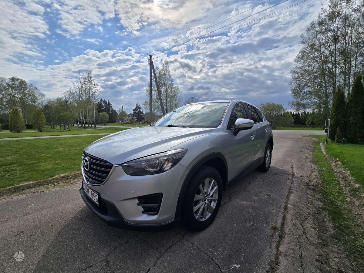 Mazda CX-5, 2.2 l., off-road / crossover
