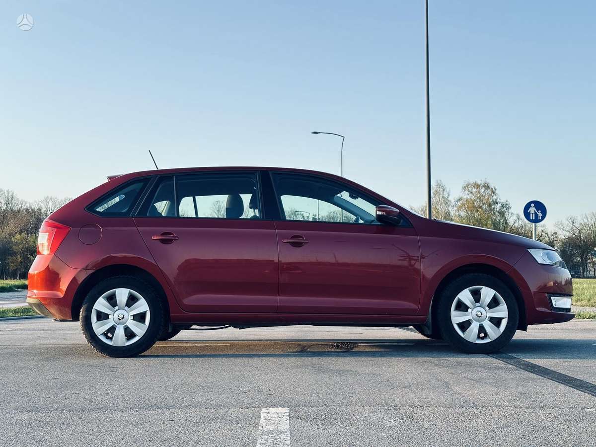 Skoda Rapid, 1.2 l., Хэтчбек