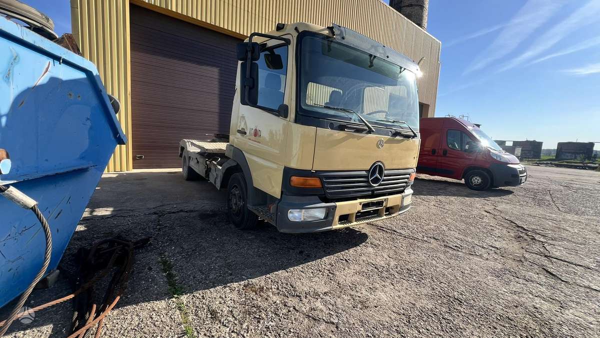 Mercedes-Benz ATEGO 817, trucks