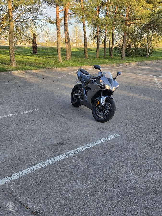 Yamaha R1 998cc, superbikes