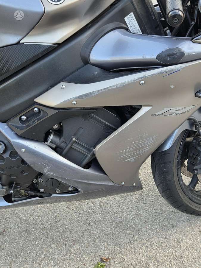 Yamaha R1 998cc, superbikes